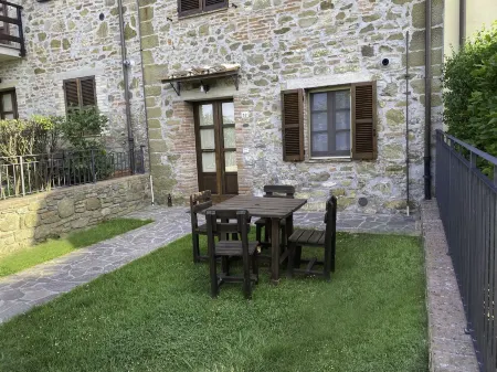 IDEAL HOLIDAYS The Cellar