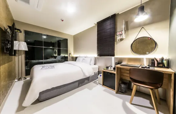 平澤塞維利亞酒店