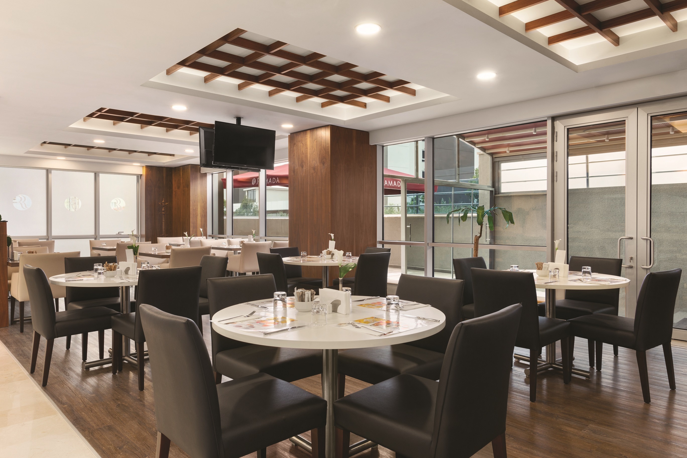 Ramada Encore Istanbul Kartal