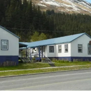 The Tides Inn Отели в г. Сьюард