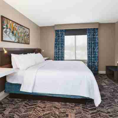 Hilton Garden Inn Minneapolis/Maple Grove Rooms