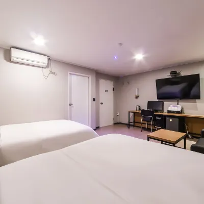 Comma Hotel Busan Hotels near Gimhae International Airport