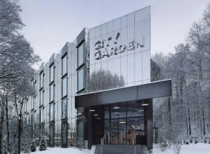 City Garden Hotel