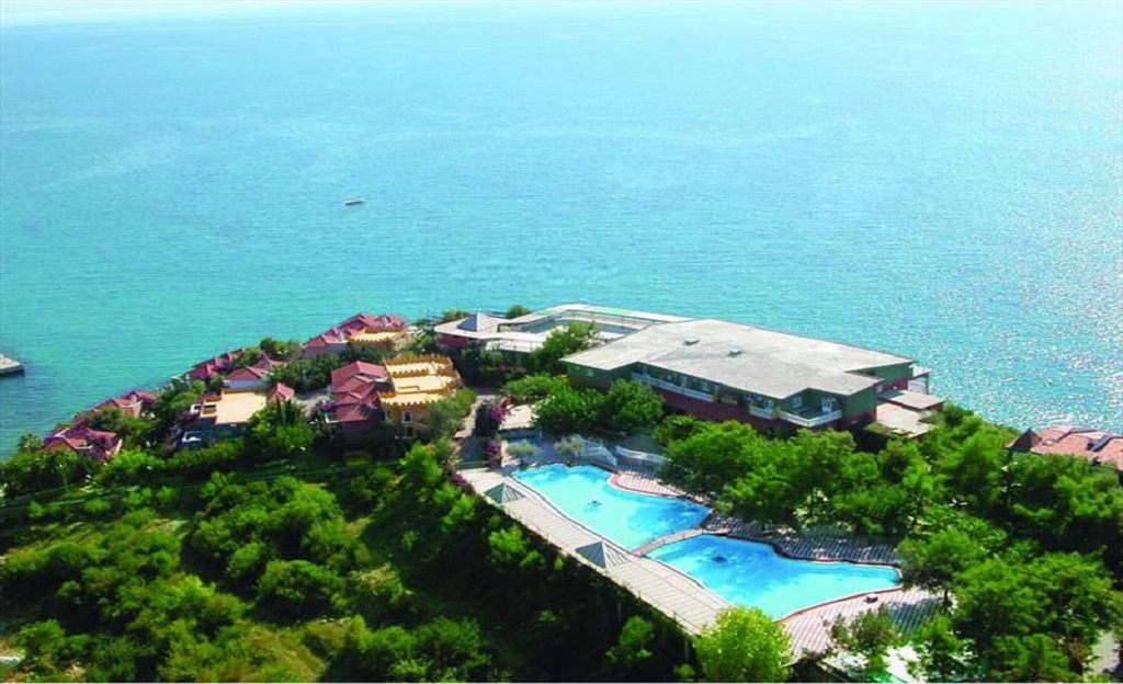 Senza Garden Holiday Club