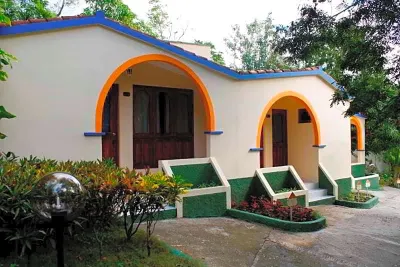 Villa Mirador de Mayabe Hotels near Loma de la Cruz Park