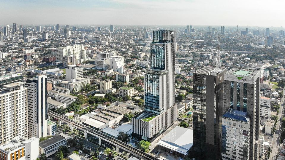 เดอะควอเตอร์อารีย์ บาย ยูเอชจี