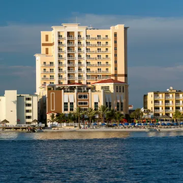 Hampton Inn & Suites Clearwater Beach