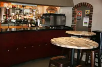 Jindy Inn