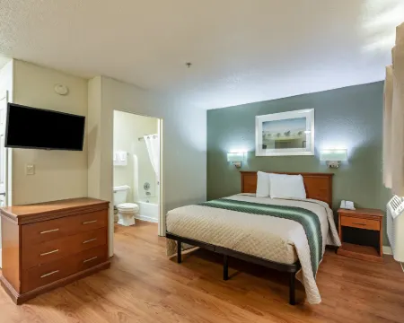 HomeTowne Studios Atlanta - Chamblee Hotels in Chamblee