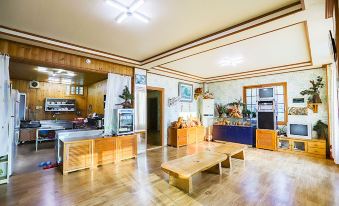 Jecheon Hosu Pension