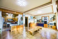 Jecheon Hosu Pension Hotels near Jeongbangsa Temple