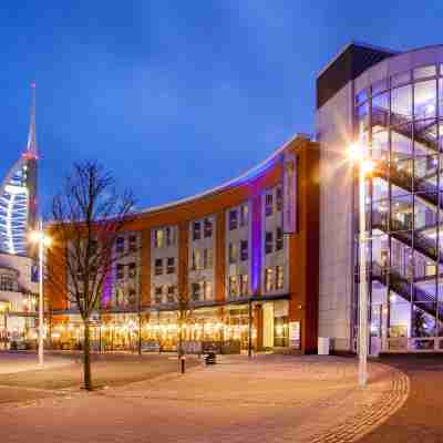 Holiday Inn Express Portsmouth - Gunwharf Quays Hotel Exterior