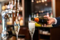 Holiday Inn HIGH WYCOMBE M40, JCT. 4 by IHG - bar