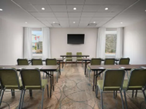 Best Western Plus Desoto Hotels in Olive Branch