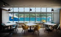 DoubleTree by Hilton St. John's Harbourview - Boutique