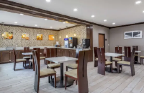 Comfort Inn & Suites North Little Rock JFK Blvd
