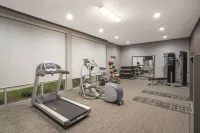 La Quinta Inn & Suites by Wyndham Opelika Auburn - Gym