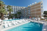 Reverence Mare Hotel - Adults Only - Beach