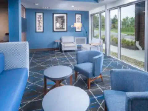 Holiday Inn Express & Suites BREVARD – CITY CENTER by IHG Hotels in Transylvania County