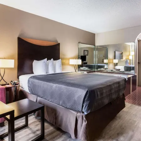 Econo Lodge Gainesville Downtown Area