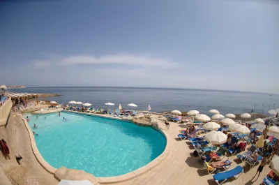 The Preluna Hotel Hotels near Silema Ferries