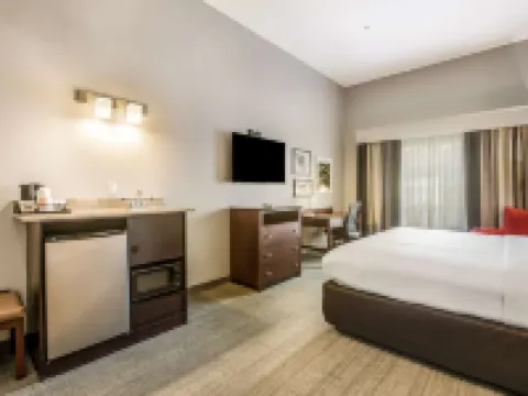 Comfort Inn & Suites Fairburn - Atlanta Southwest Hoteles en Fairburn