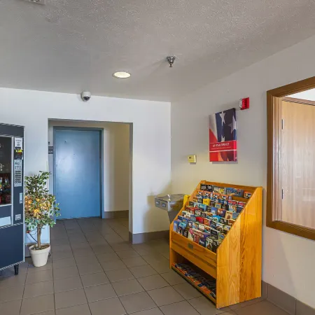 Motel 6 Omaha, NE - IAT West