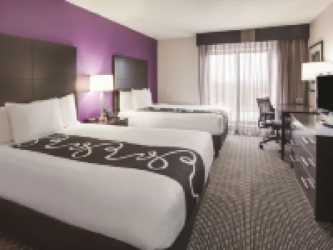 La Quinta Inn & Suites by Wyndham Minneapolis Bloomington W Hotels in Bloomington