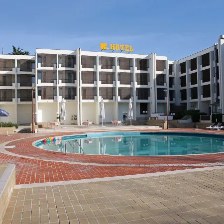 Hotel Kolovare