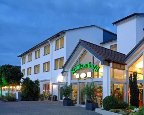 Hotel Schützenburg Hotels in Burscheid