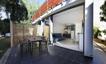 Apartment with One Bedroom in Cadaqués, with Enclosed Garden and Wifi