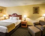 Comfort Inn & Suites Jupiter I-95 Hotels near Walmart Supercenter