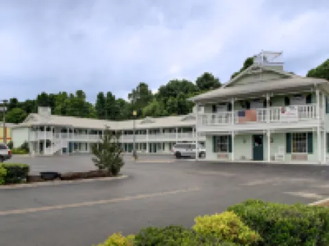 Key West Inn - LaFayette Hotels in Walker County