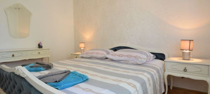 Elin Hotels in Sibenik