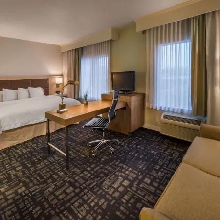 Hampton Inn & Suites Reno