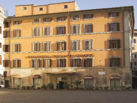 Colonna Palace Hotel