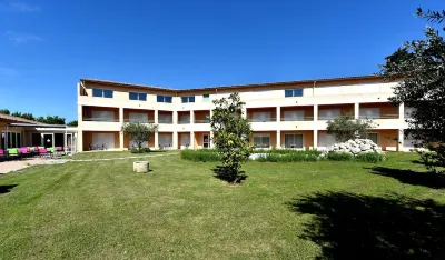 Hôtel la Perna Hotel a Saint-Didier