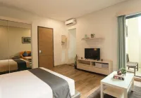 Treehouse Suites - Boutique Serviced Apartment
