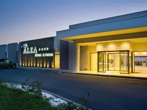 Alea Hotel & Suites