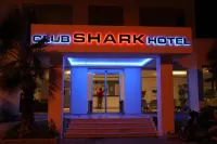 Club Shark Hotel