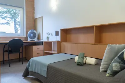 Residencia Universitaria Resa Campus de Montilivi Hotel a Salt