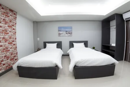 The Room Hotel Kamphaengphet2