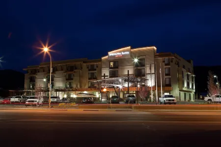 SpringHill Suites Wenatchee Отели в г. Веначи