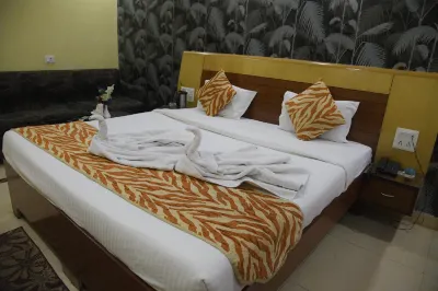 Hotel Vinayak Palace Hotels near Pendra Road Railway Station