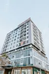 Tuan Bach Building - parkir