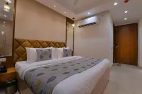 Hotel Leo Saffron - Pitampura Hotel a North West Delhi
