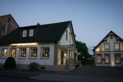 沙佩爾飯店 Spielplatz Wilhelm-Kricheldorff-Straße附近的飯店