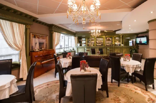 Mercure Chisinau Center Jazz Hotel