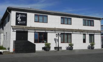 Hotel Jazz - by Keflavik Airport - Reykjavik - Iceland
