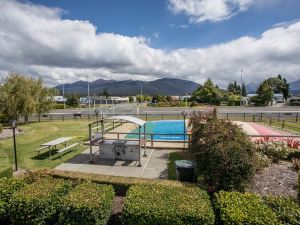 Te Anau Top 10 Holiday Park and Motels